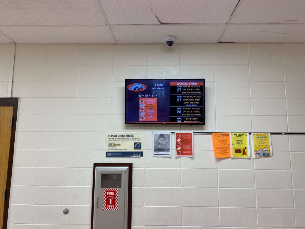 digital sign in schools