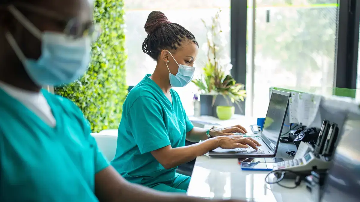 Reach Media Network guide to medical clinic digital signage