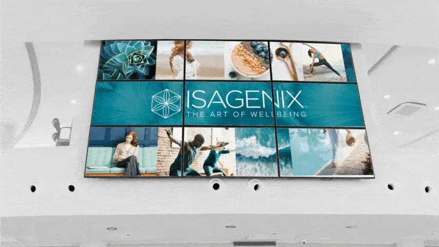 Reach-Media-Network-video-walls-digital-signage-solutions A video wall, comprised of several wall-mounted displays with a synchronized full image.